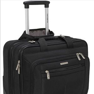 Samsonite casual wheeled laptop overnight bag